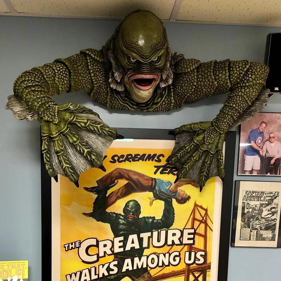 Creature from the Black Lagoon - Outdoor Furniture Resin 评论和价格